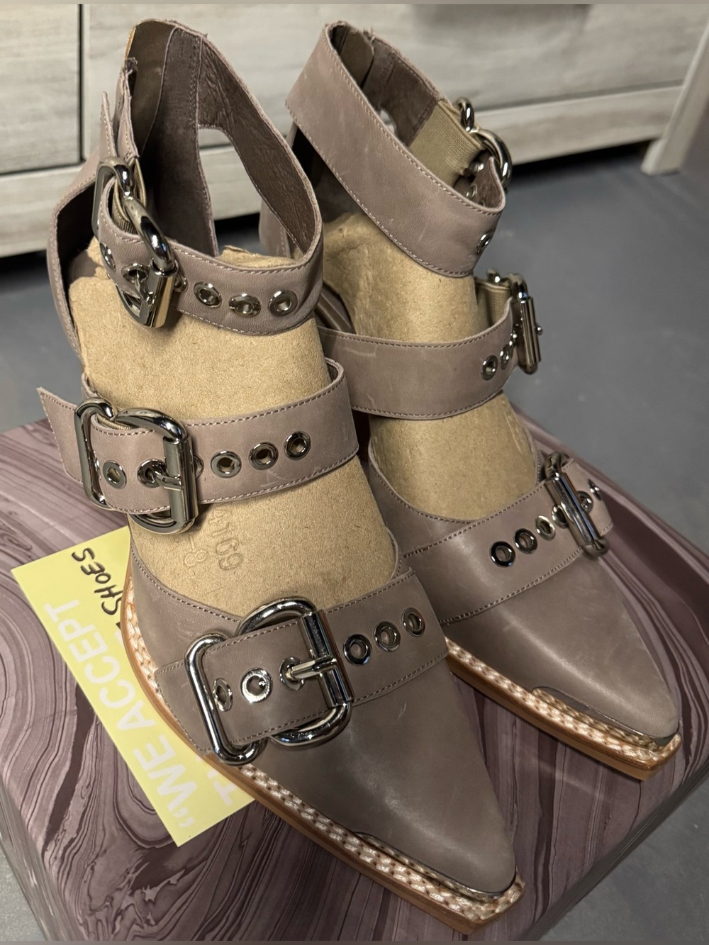 Jeffrey Campbell Taupe Strappy Buckle Wedge Sandals Size 8.5 - Picture 3 of 9